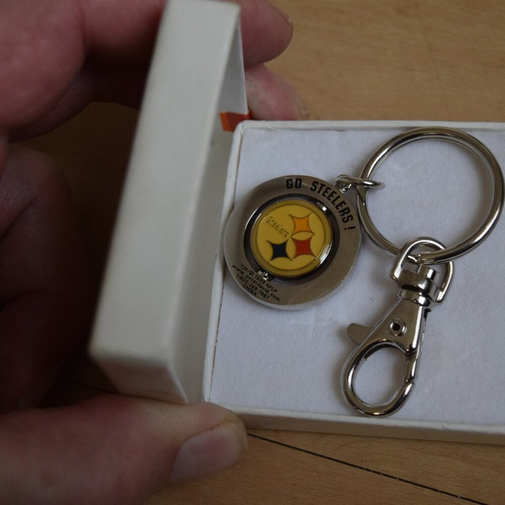 Pittsburg Steelers pendant/keychain